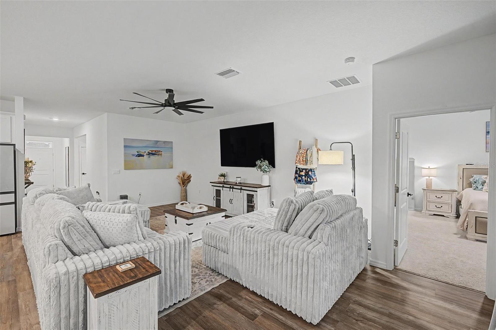 ABBOTT PARK - Residential