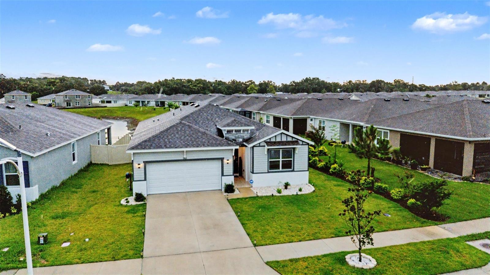 ABBOTT PARK - Residential
