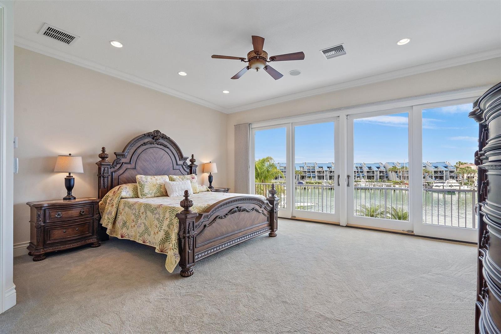TIERRA VERDE UNIT 1 4TH REP - Residential
