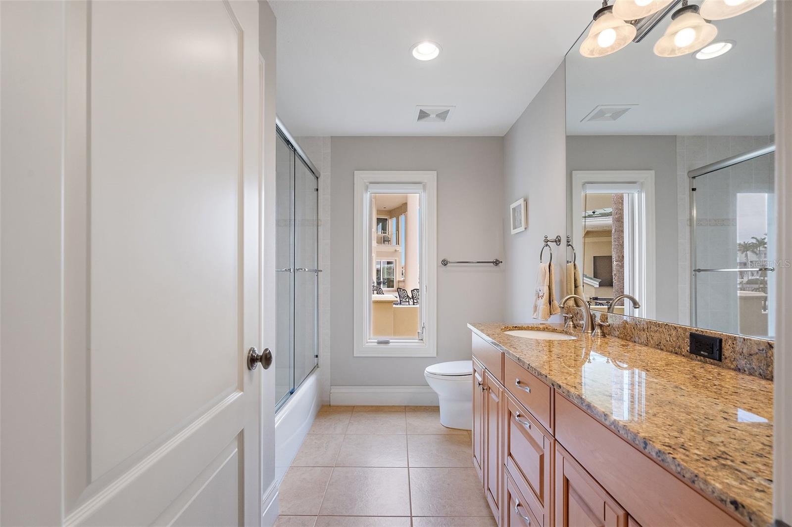 TIERRA VERDE UNIT 1 4TH REP - Residential
