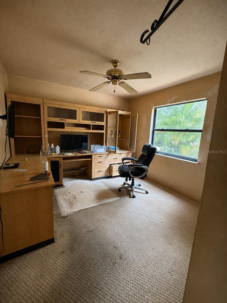 LAUREL PINES - Residential