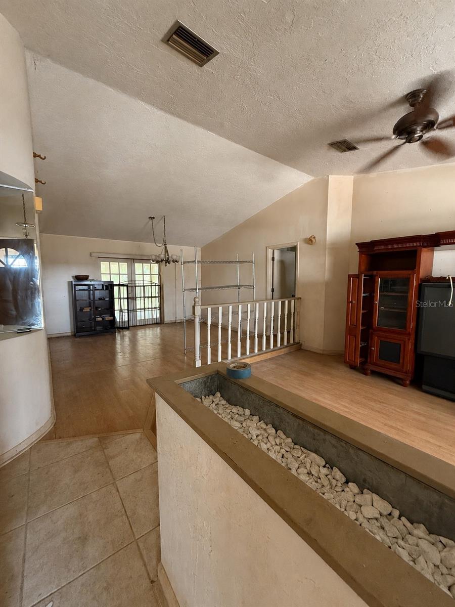 LAUREL PINES - Residential