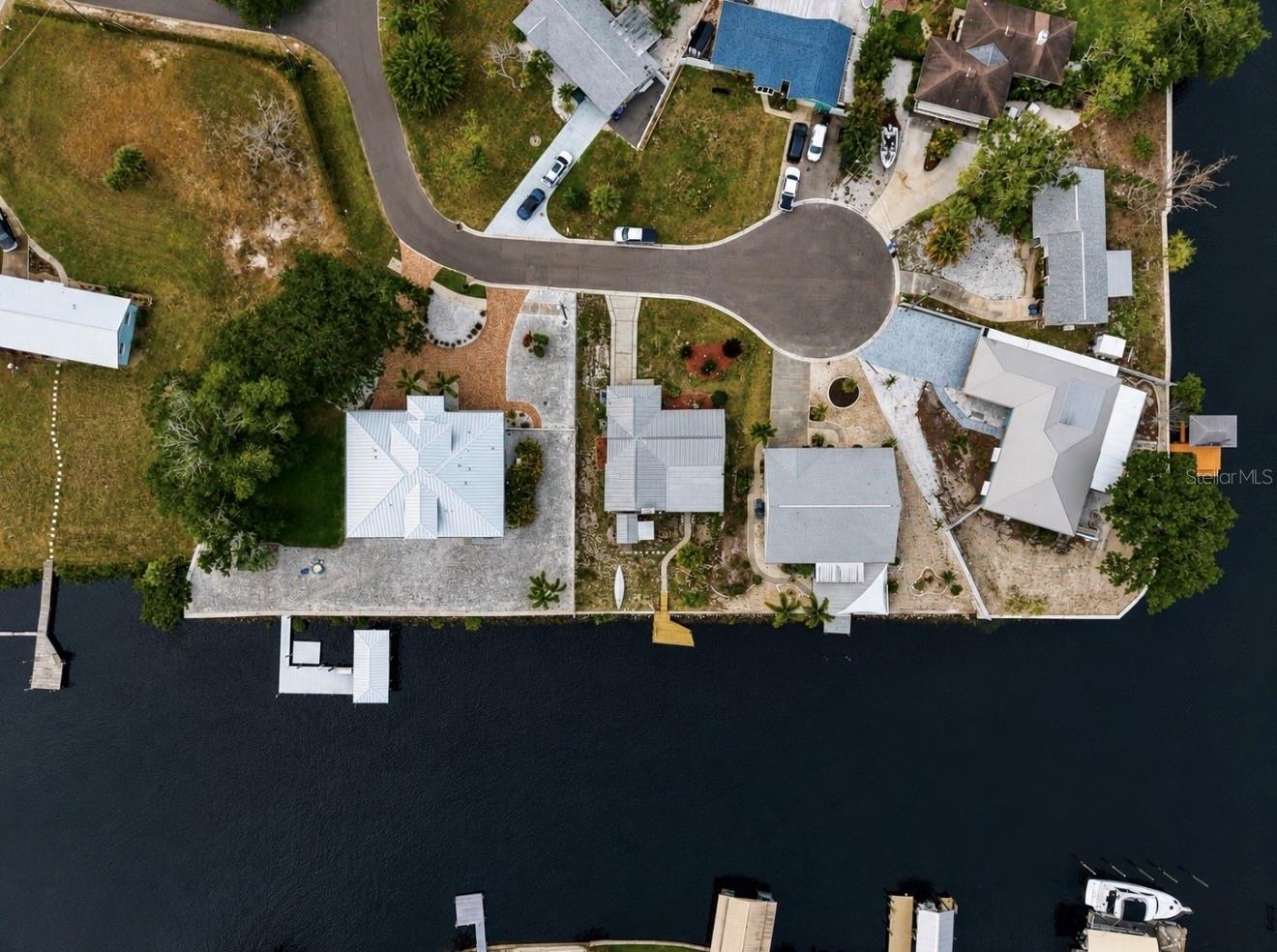 KIMS COVE - Residential