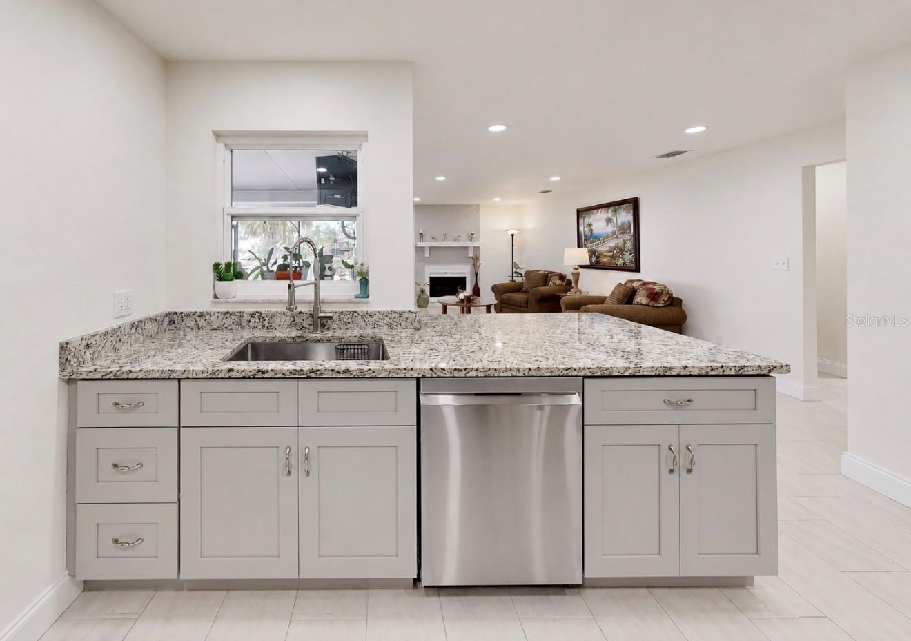 KIMS COVE - Residential