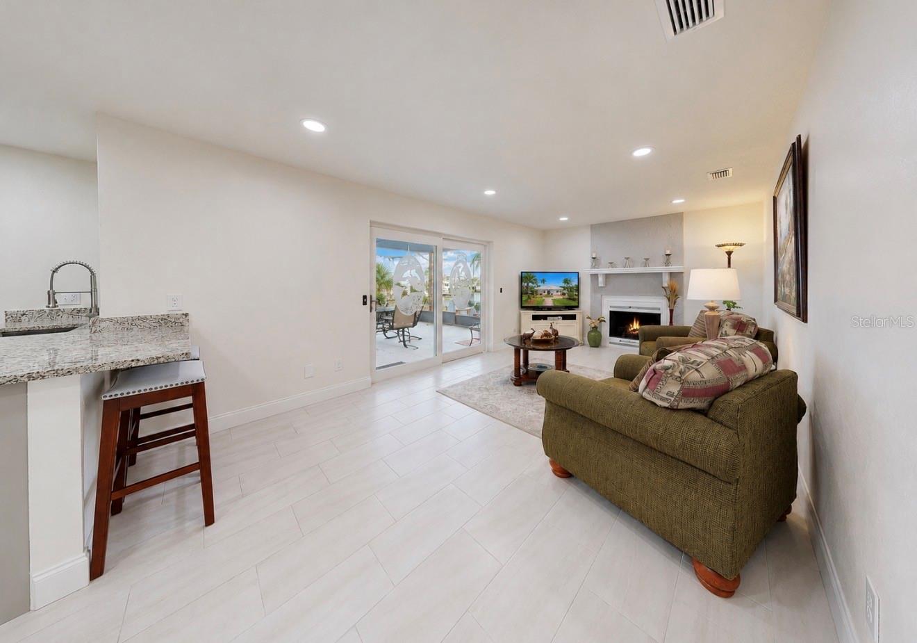 KIMS COVE - Residential