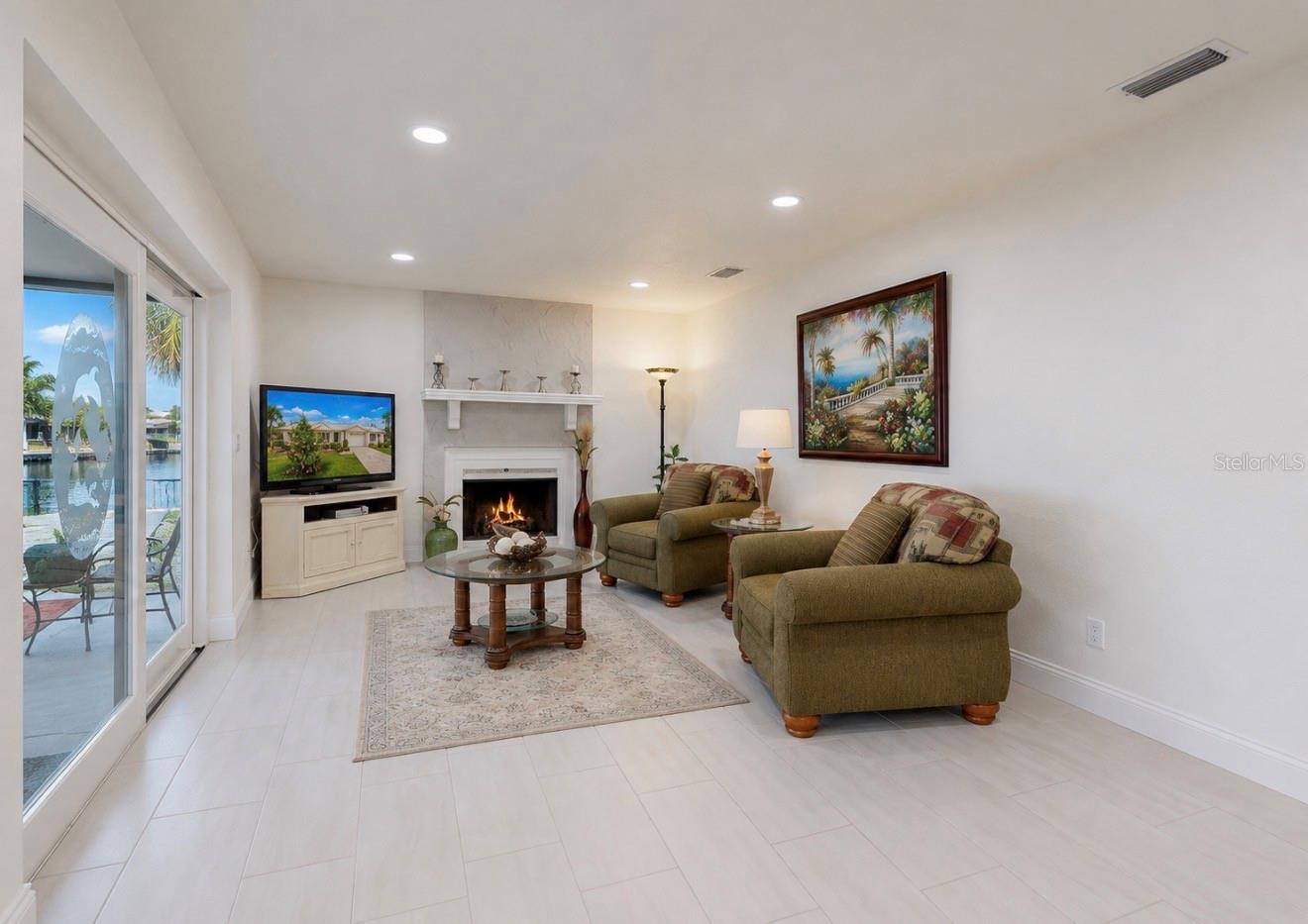 KIMS COVE - Residential
