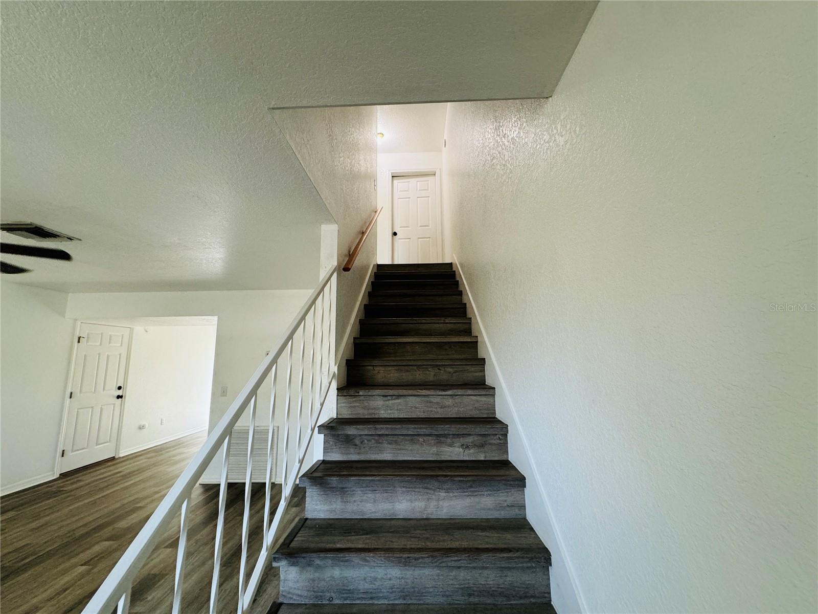 COUNTRY OAKS ESTATES - Residential