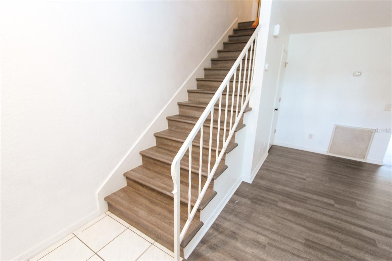 COUNTRY OAKS ESTATES - Residential