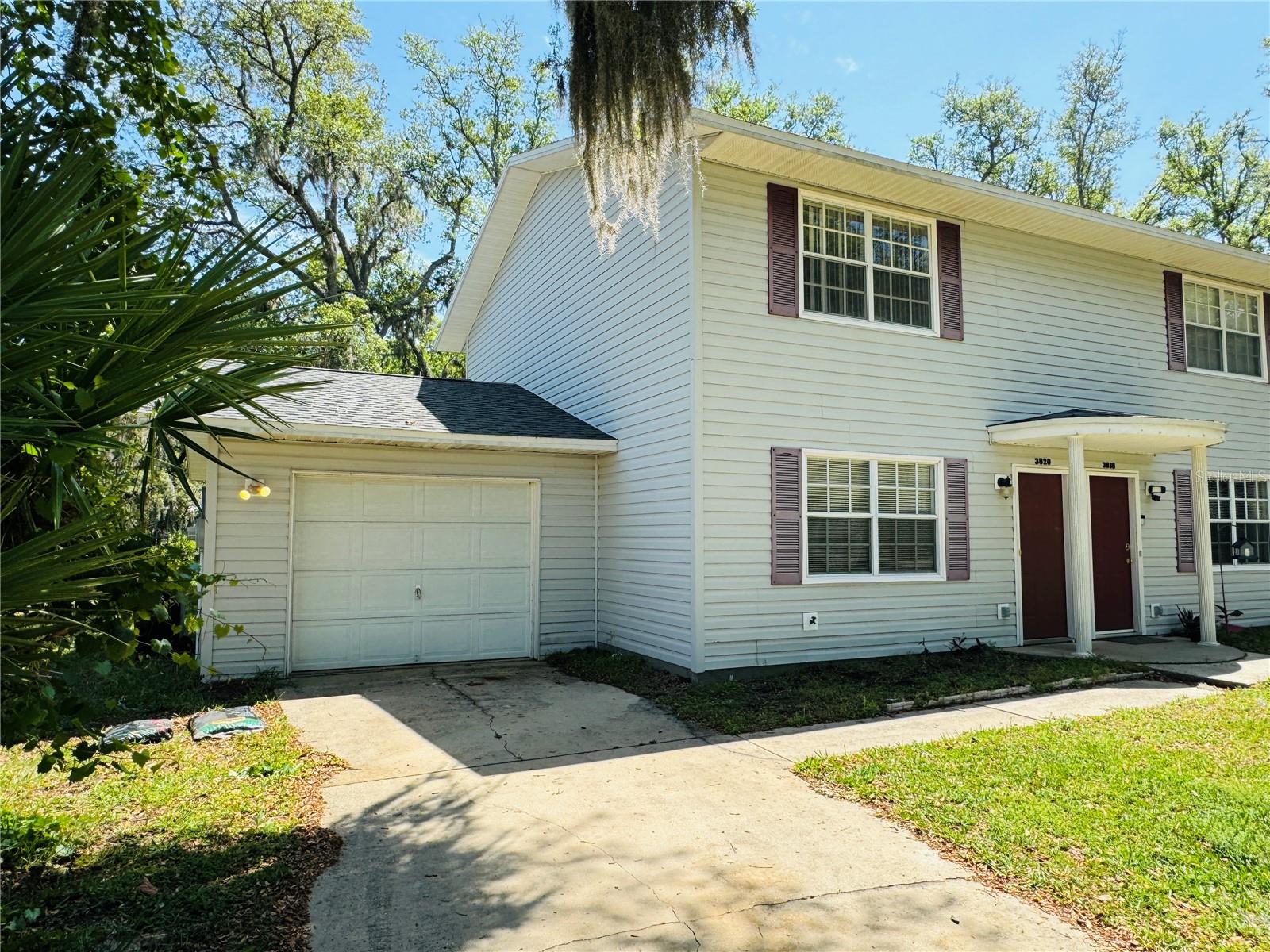COUNTRY OAKS ESTATES - Residential