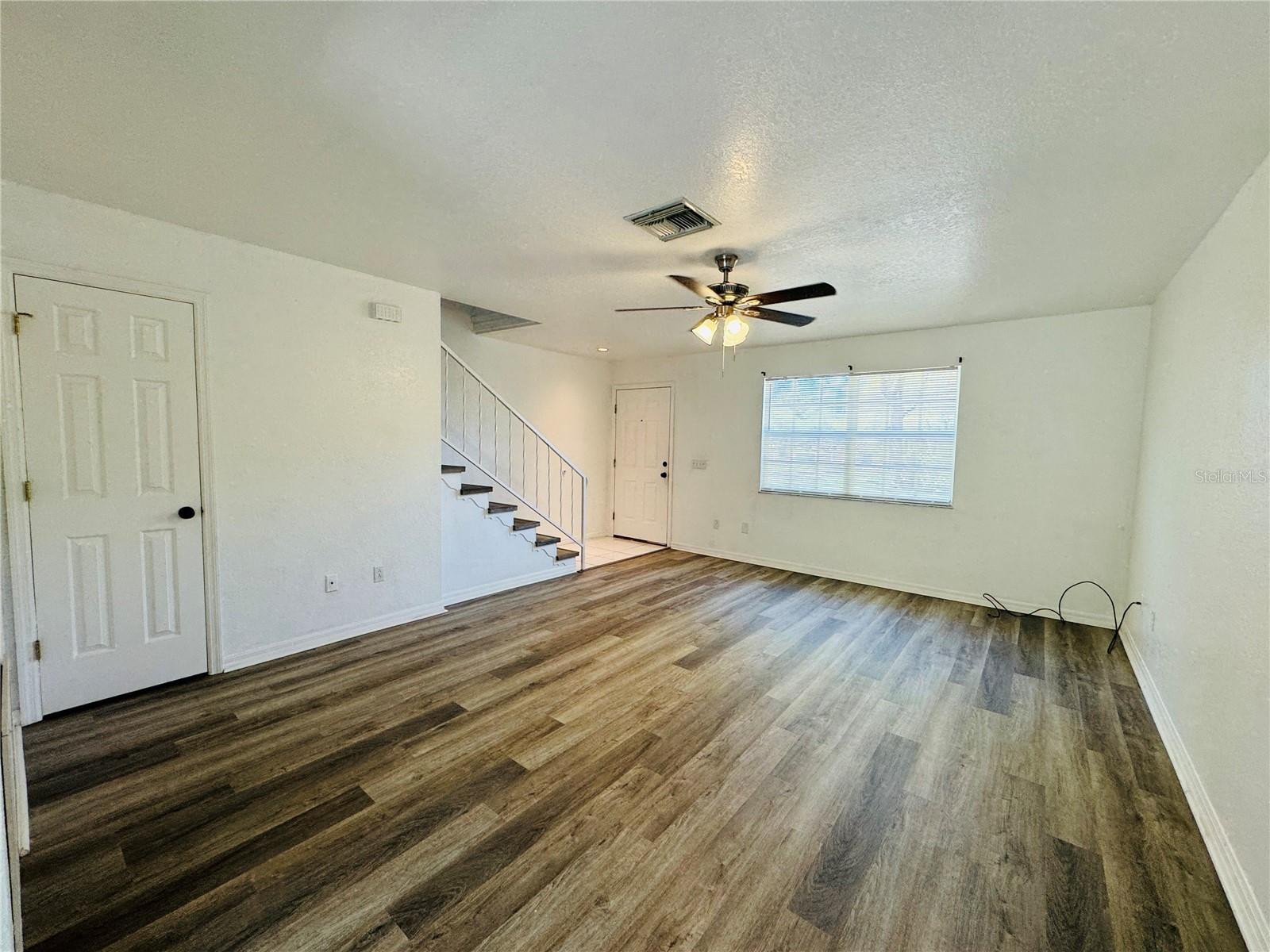 COUNTRY OAKS ESTATES - Residential
