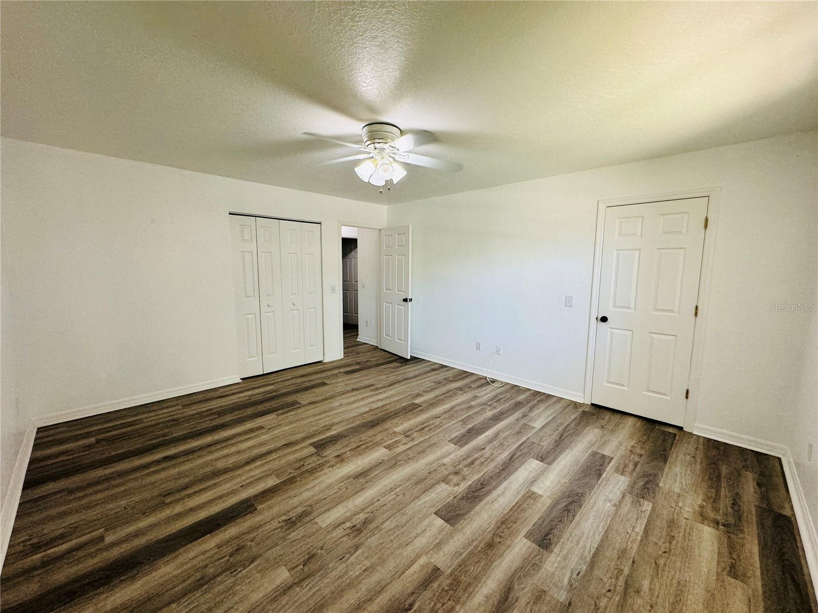 COUNTRY OAKS ESTATES - Residential