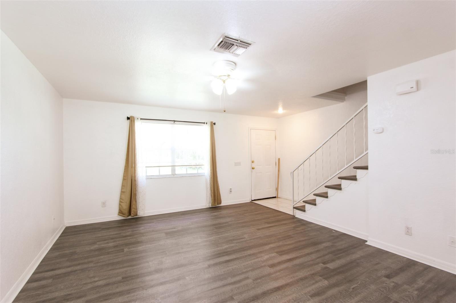 COUNTRY OAKS ESTATES - Residential