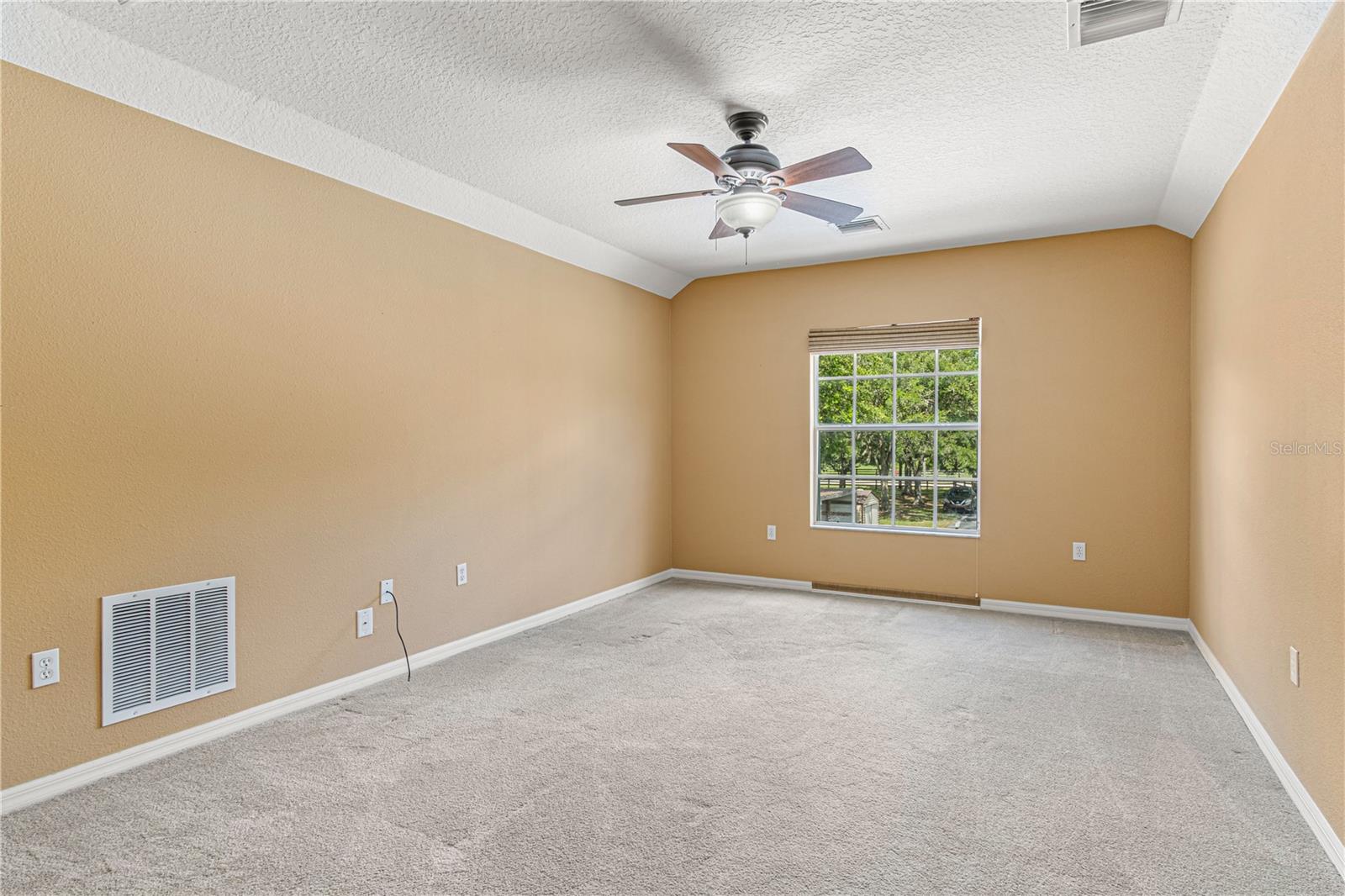 SADDLE BROOK FARMS - Residential