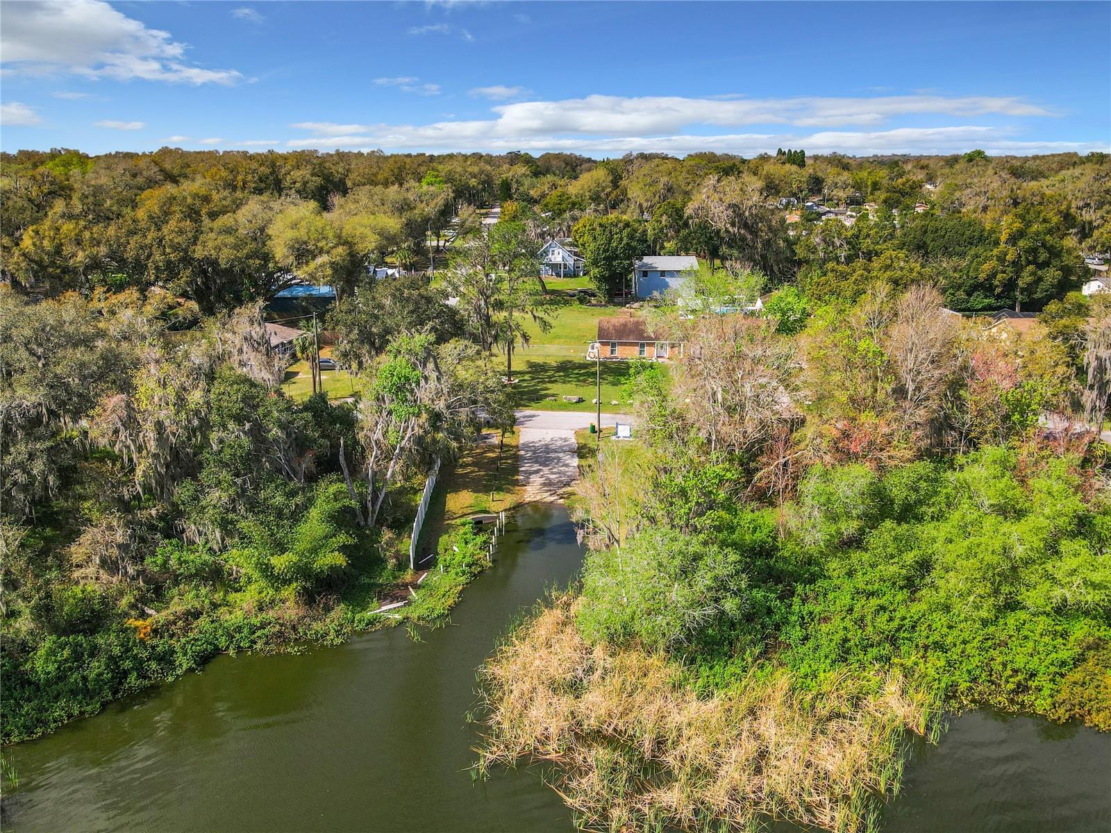 SEFFNER PARK - Land