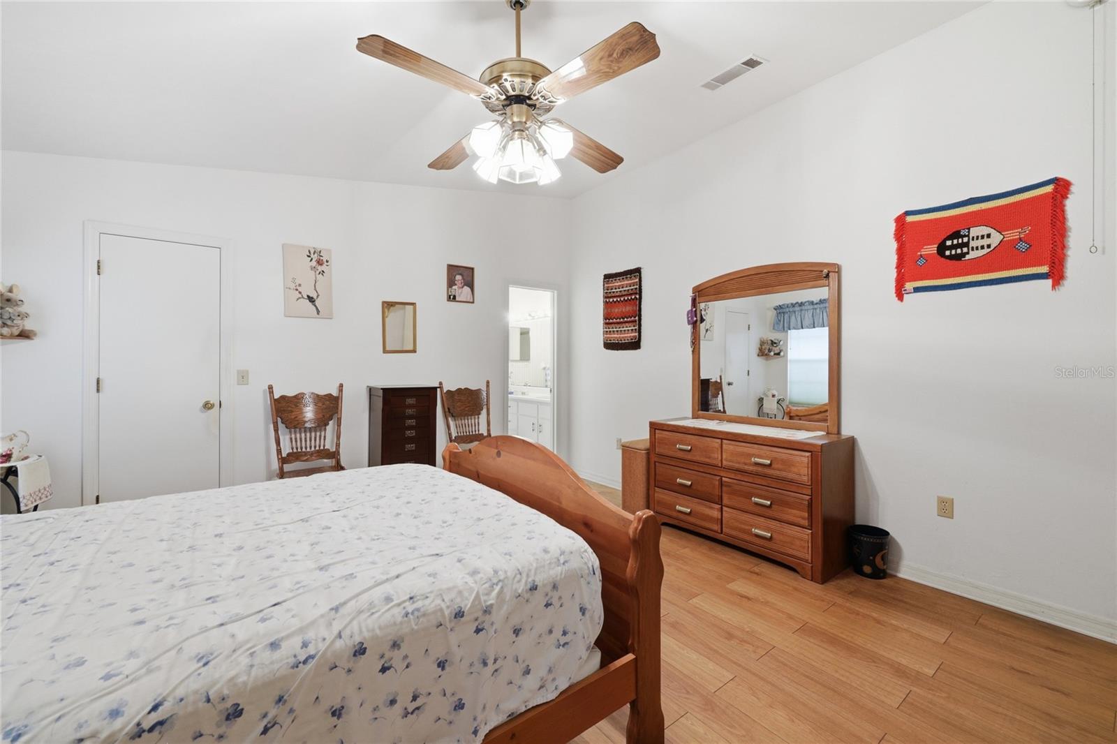 MILE RUN PH III UNIT G-1 - Residential