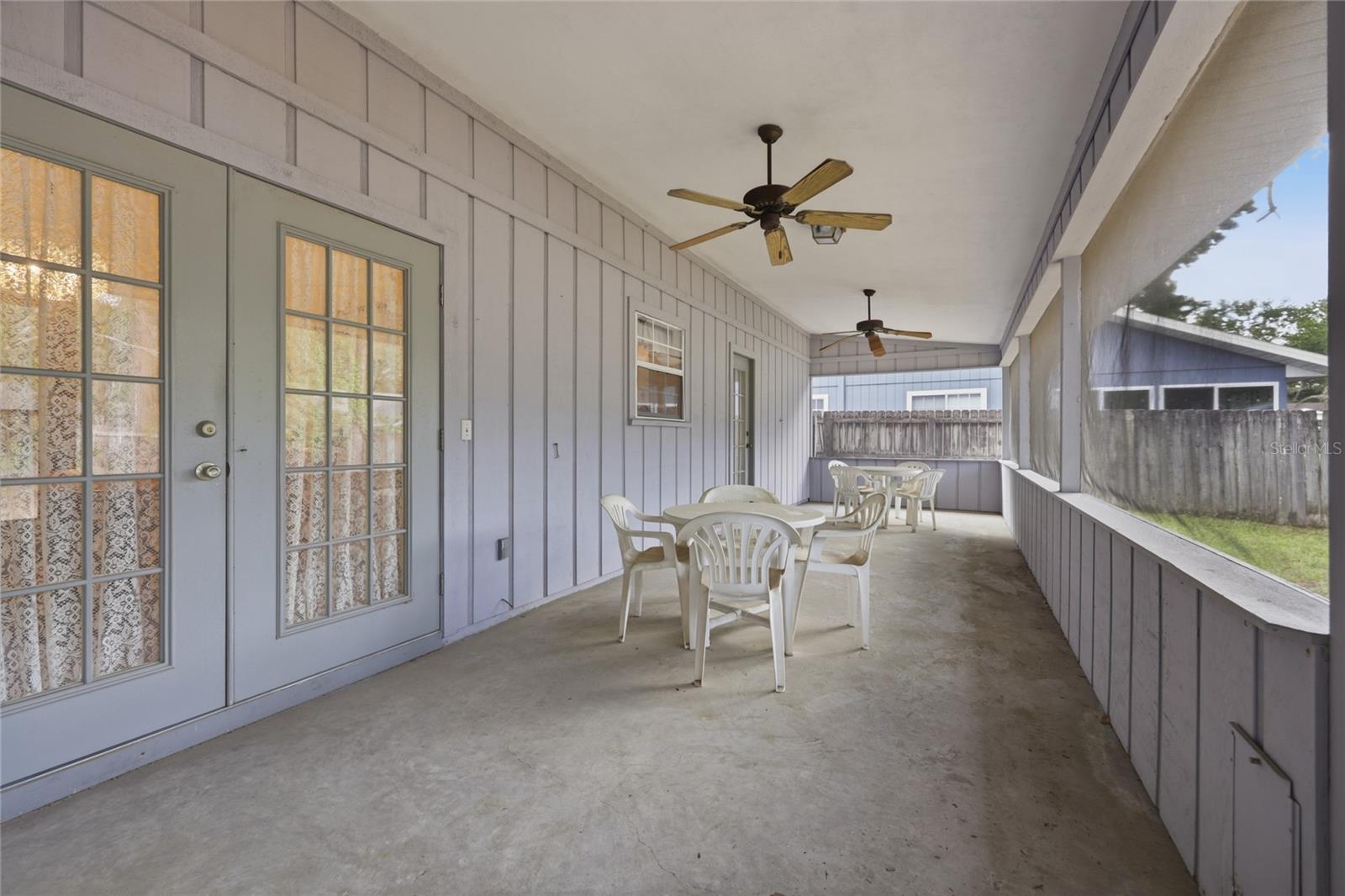 MILE RUN PH III UNIT G-1 - Residential