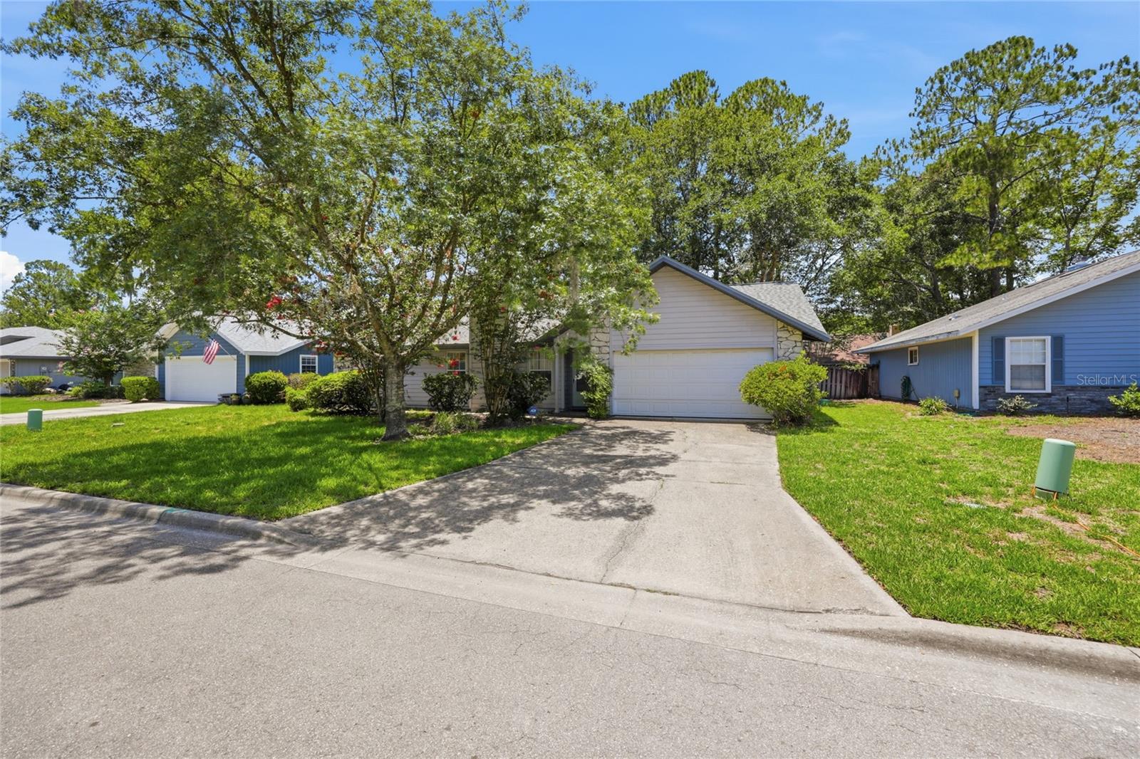 MILE RUN PH III UNIT G-1 - Residential