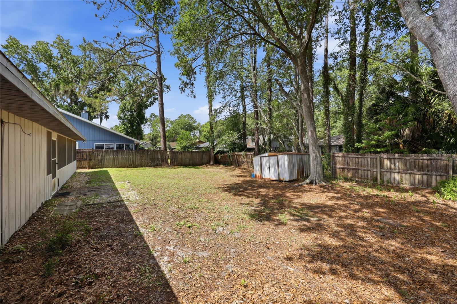 MILE RUN PH III UNIT G-1 - Residential