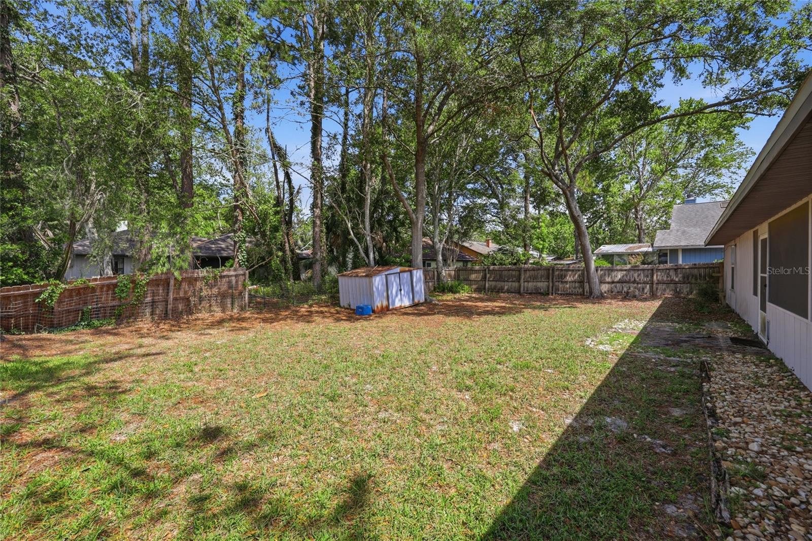 MILE RUN PH III UNIT G-1 - Residential