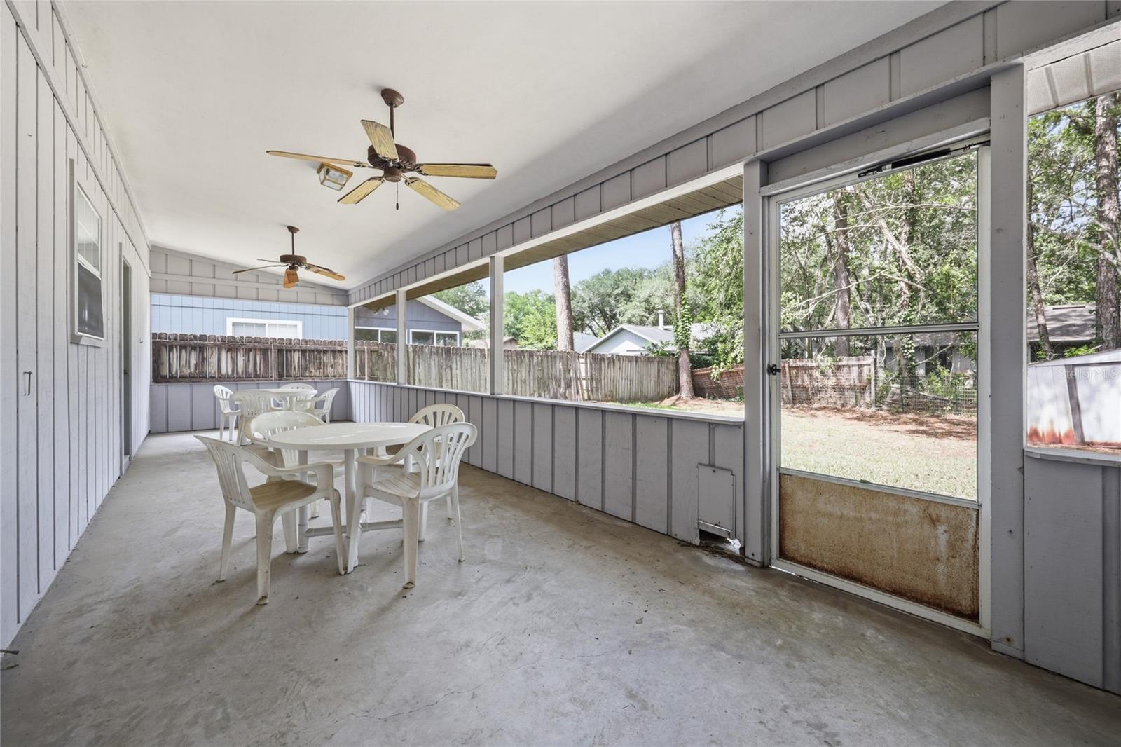 MILE RUN PH III UNIT G-1 - Residential