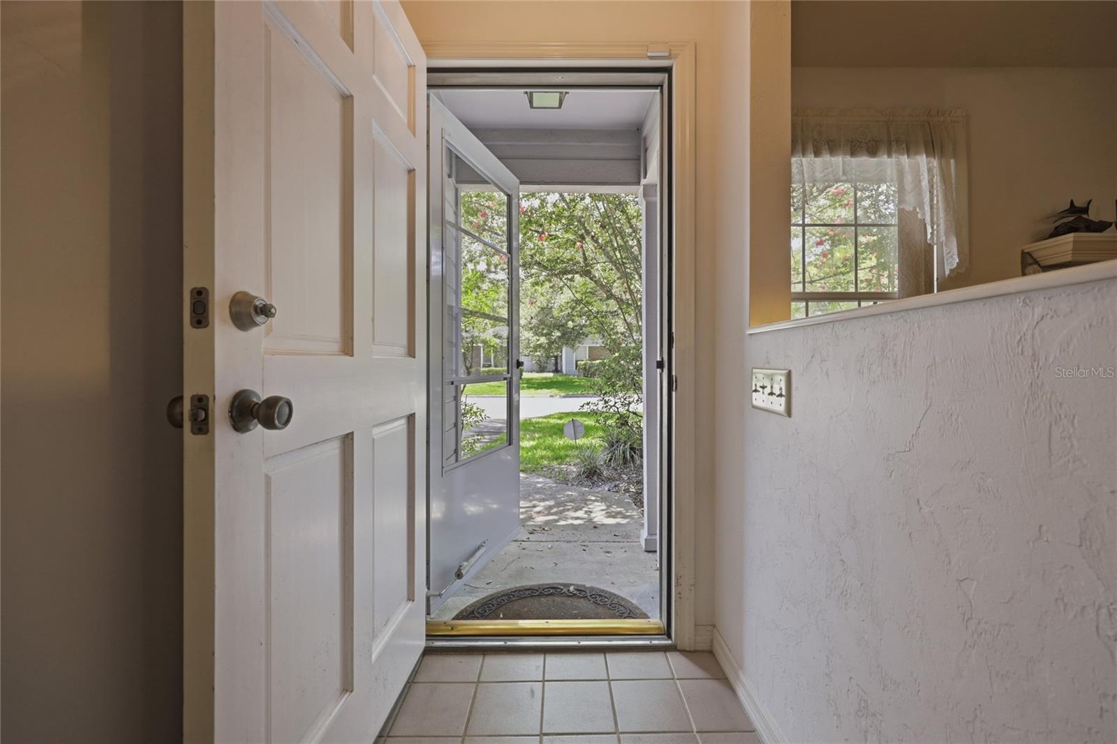 MILE RUN PH III UNIT G-1 - Residential