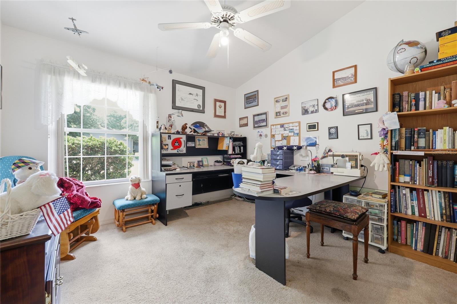 MILE RUN PH III UNIT G-1 - Residential