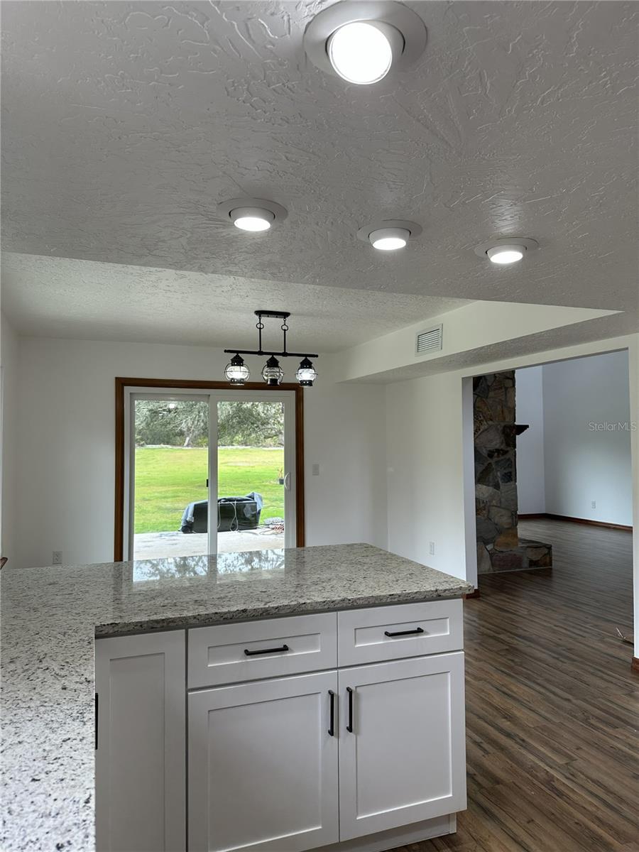 WESTSIDE - Residential