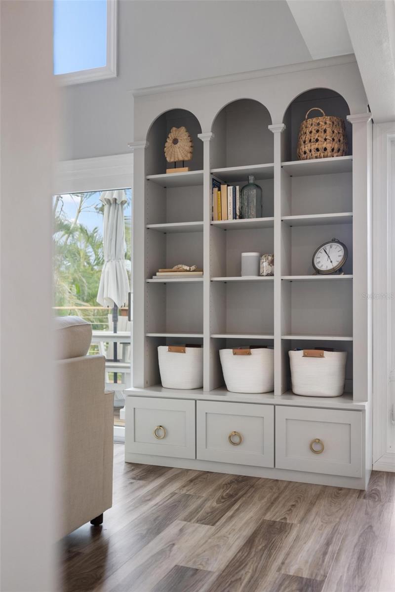 SIESTA BEACH - Residential