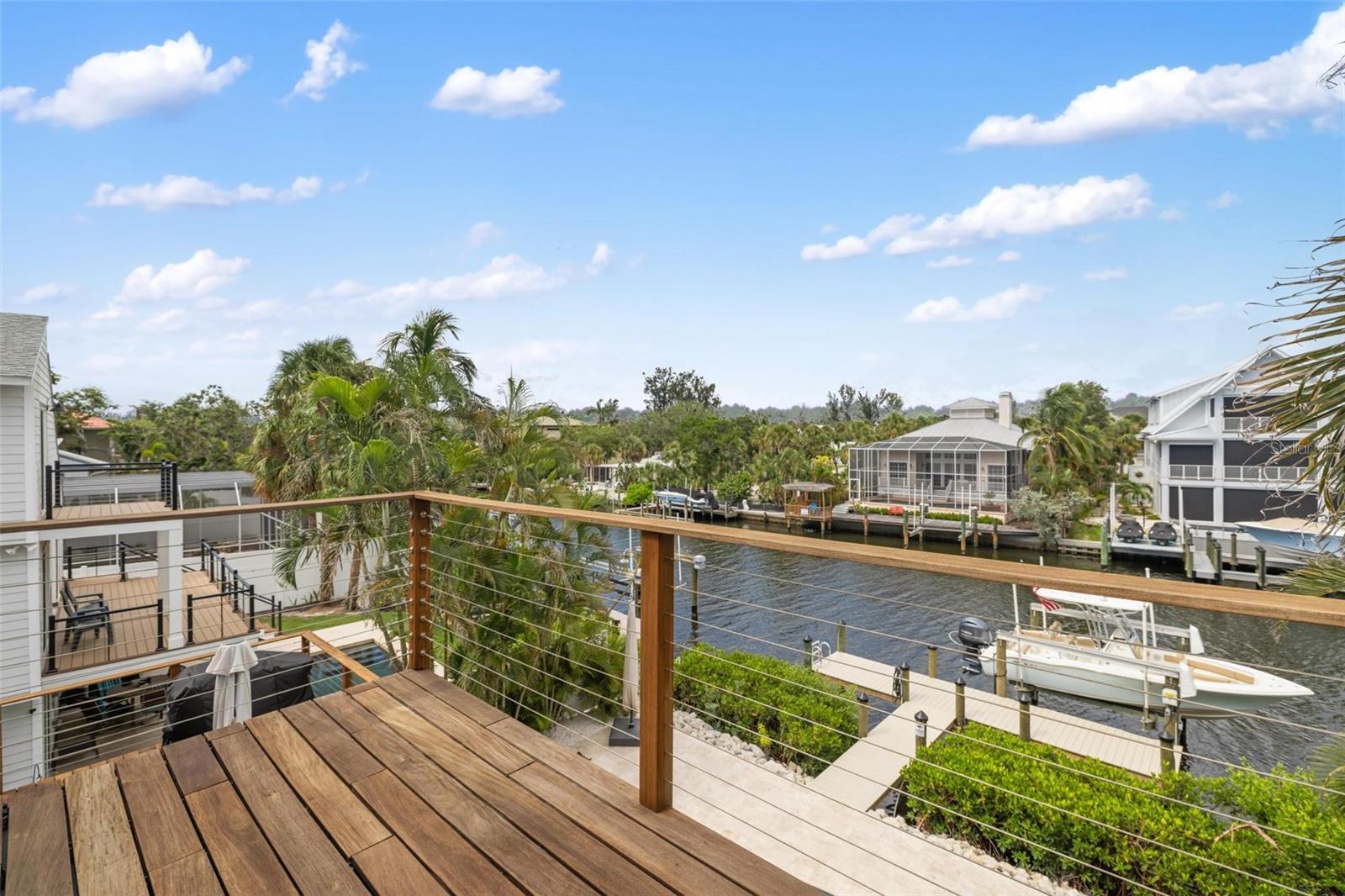 SIESTA BEACH - Residential
