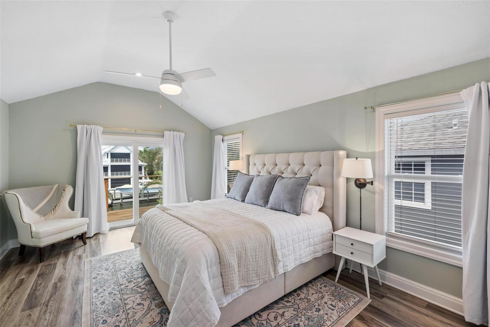 SIESTA BEACH - Residential