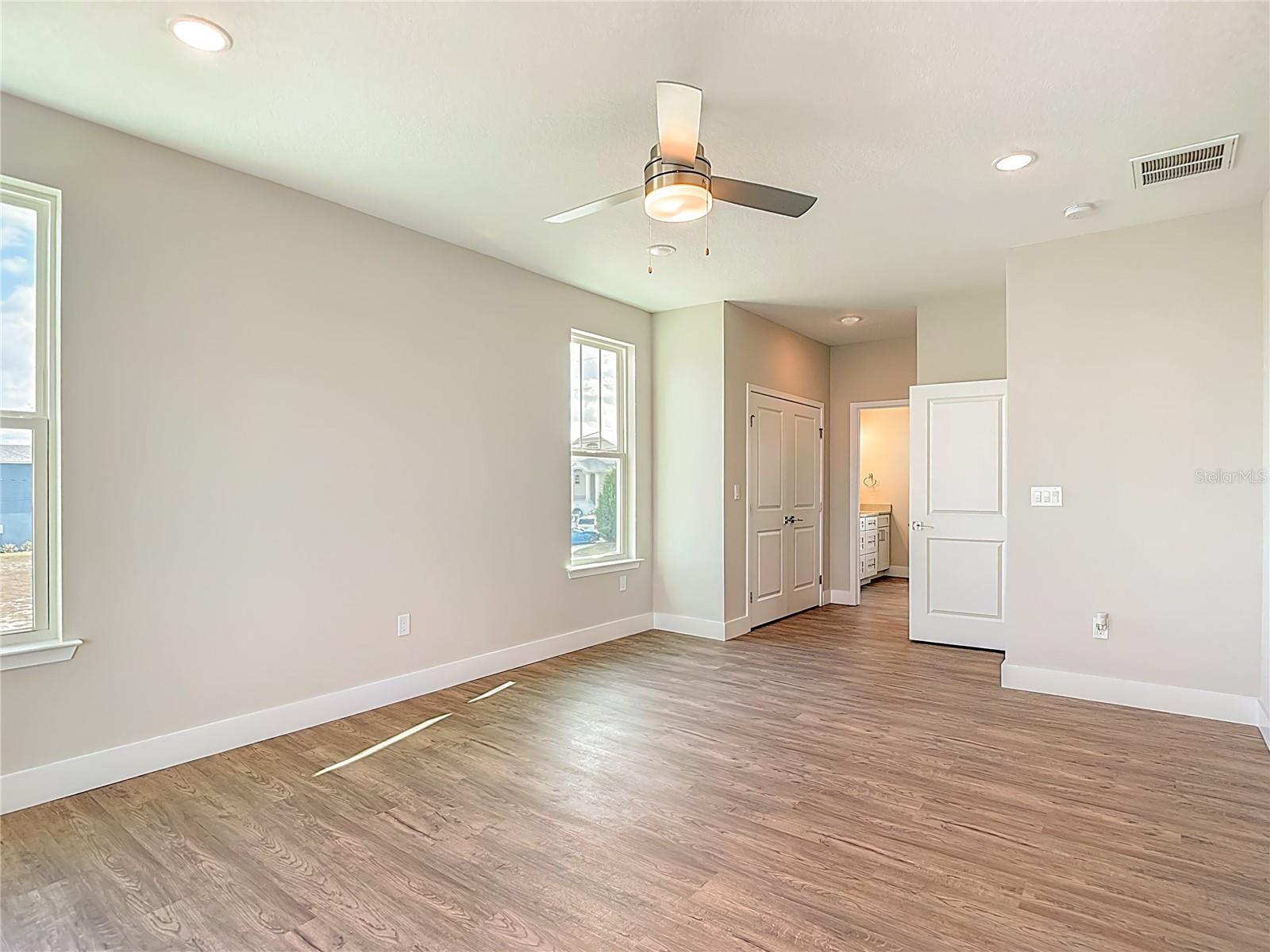 HERNANDO BEACH - Residential