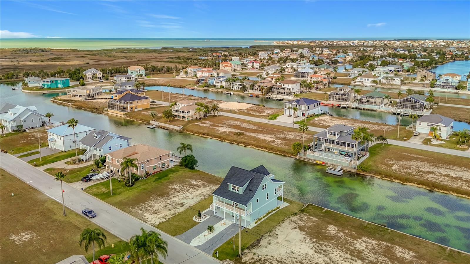 HERNANDO BEACH - Residential