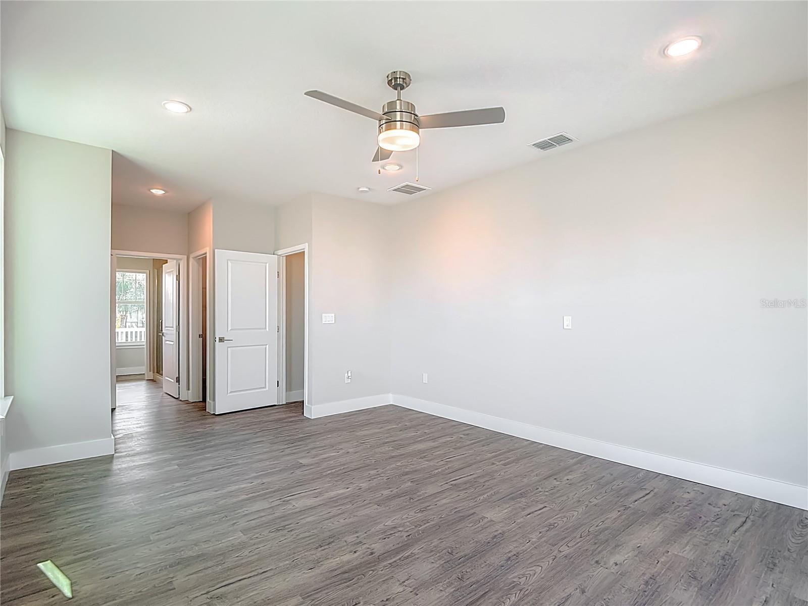 HERNANDO BEACH - Residential