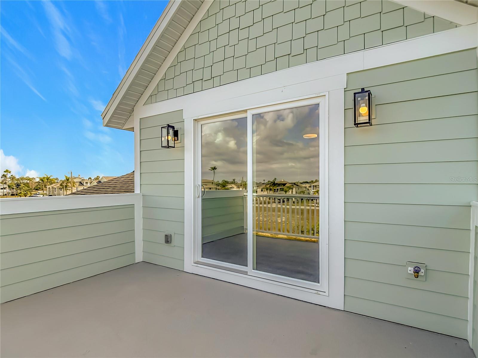 HERNANDO BEACH - Residential