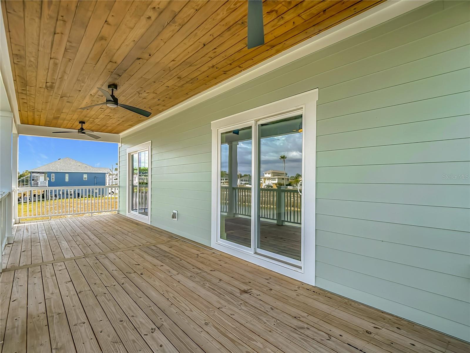 HERNANDO BEACH - Residential
