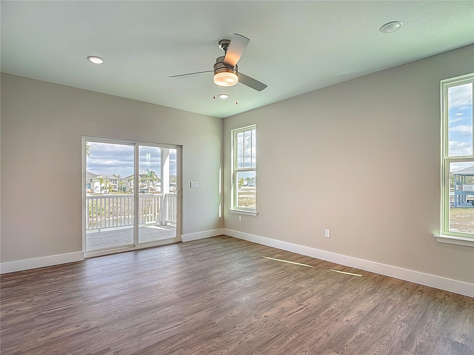 HERNANDO BEACH - Residential