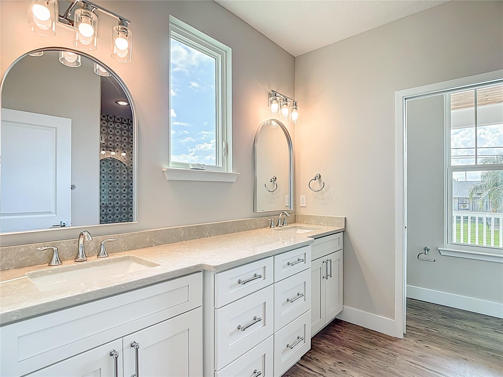 HERNANDO BEACH - Residential