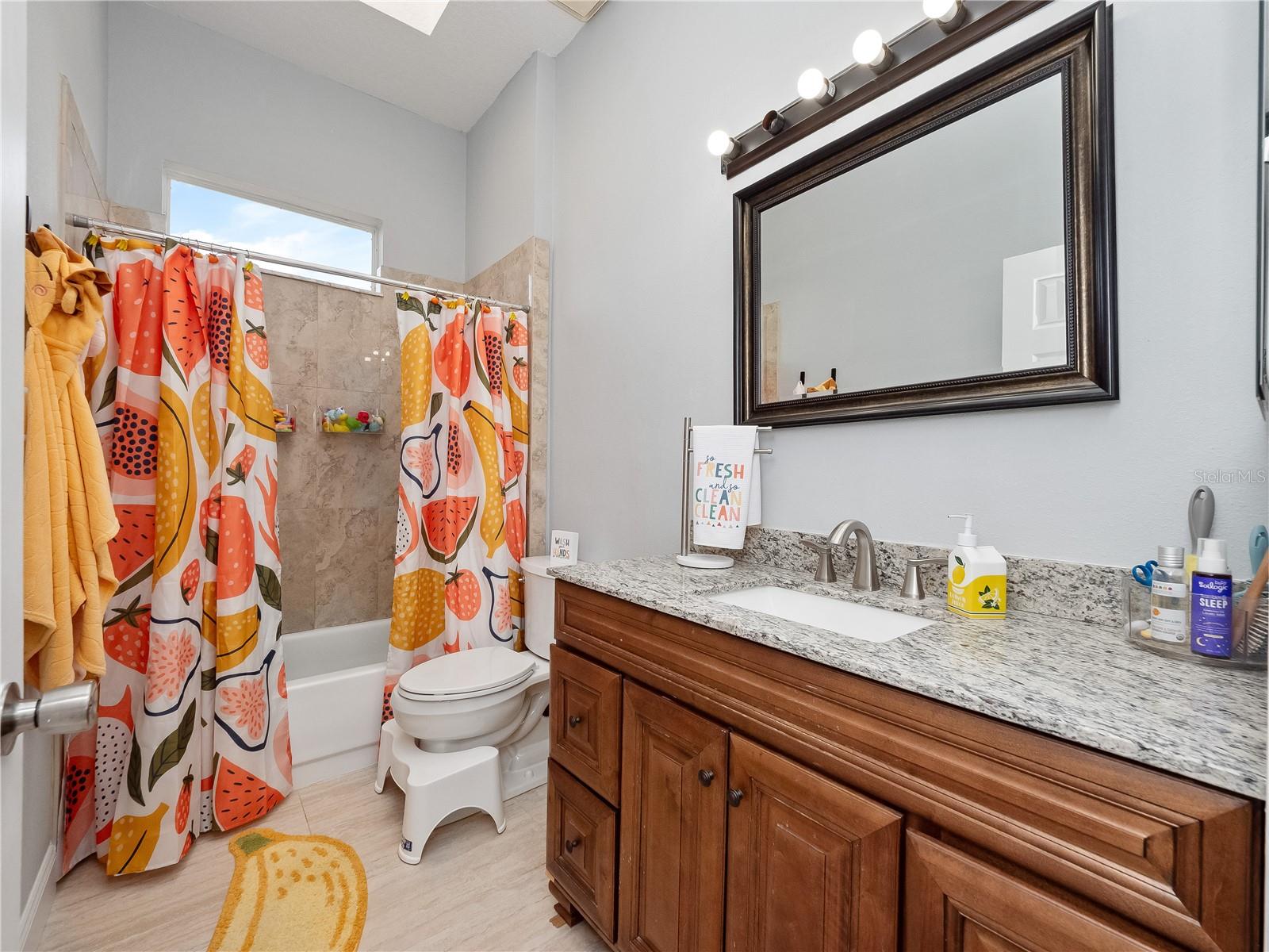 CRYSTAL LAKE ESTATES - Residential