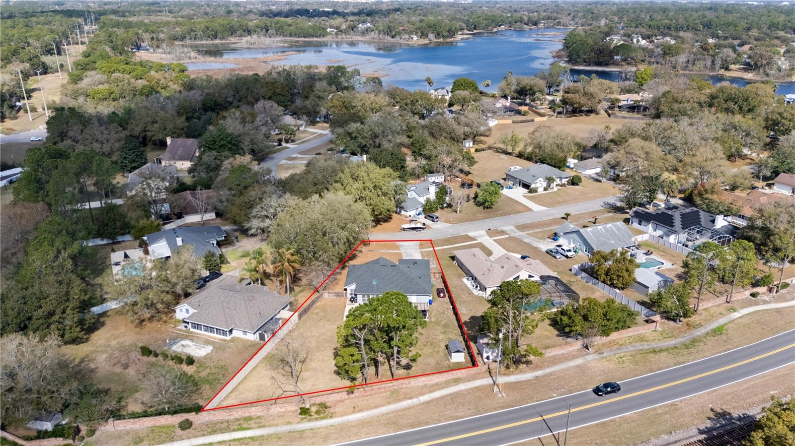 CRYSTAL LAKE ESTATES - Residential