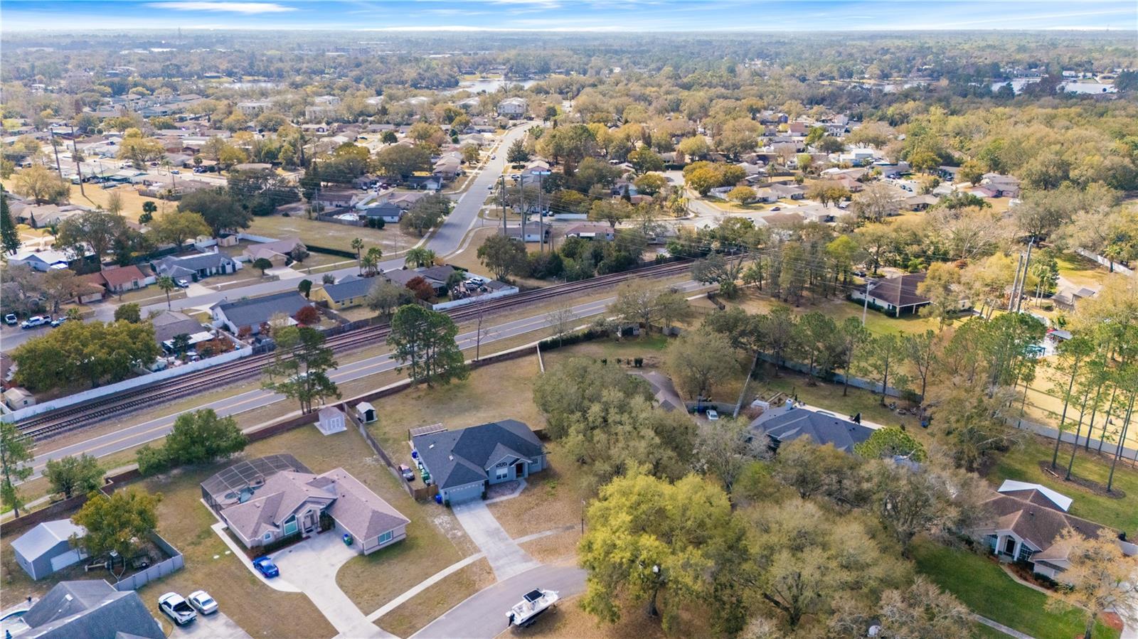 CRYSTAL LAKE ESTATES - Residential