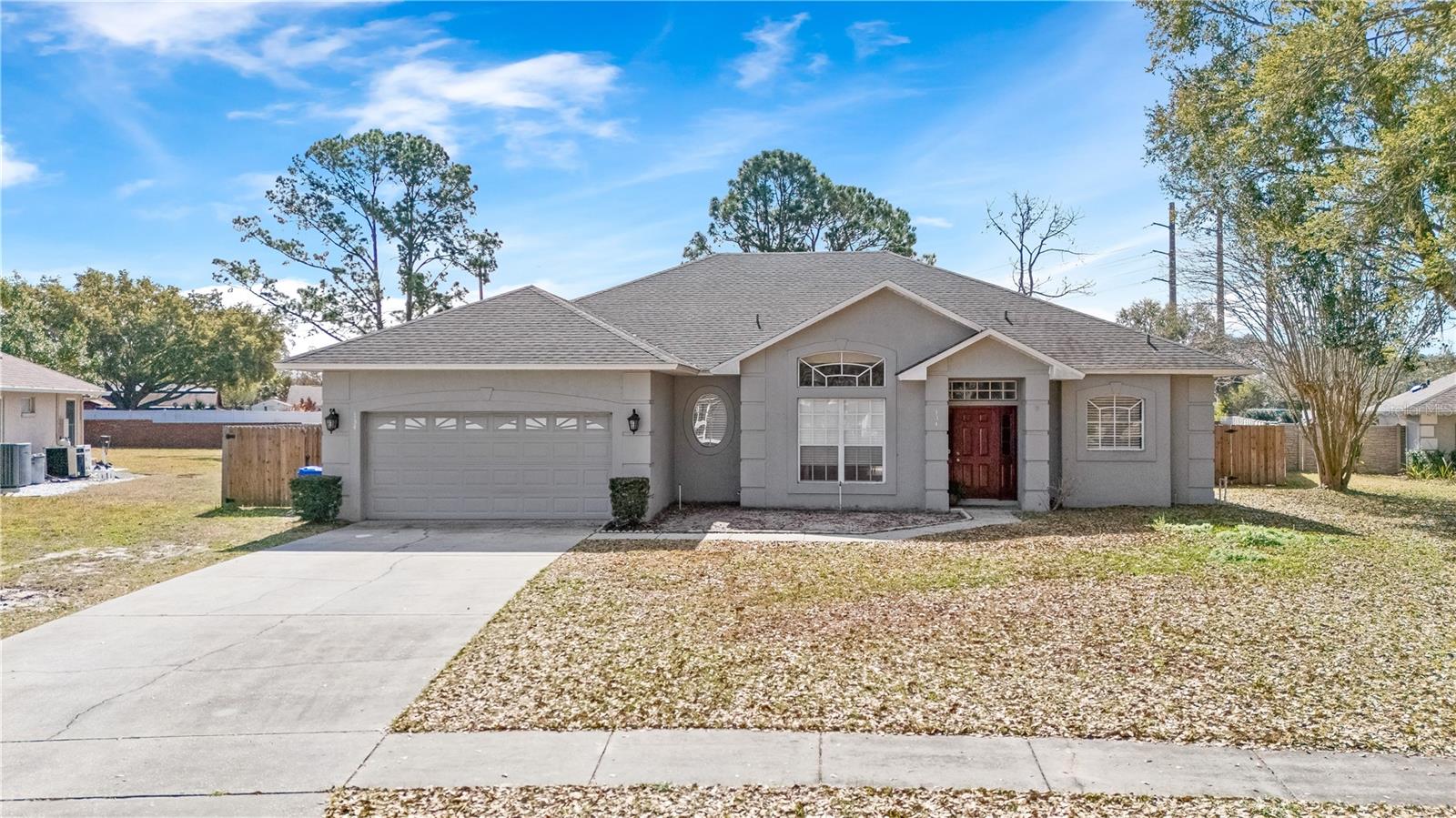 CRYSTAL LAKE ESTATES - Residential