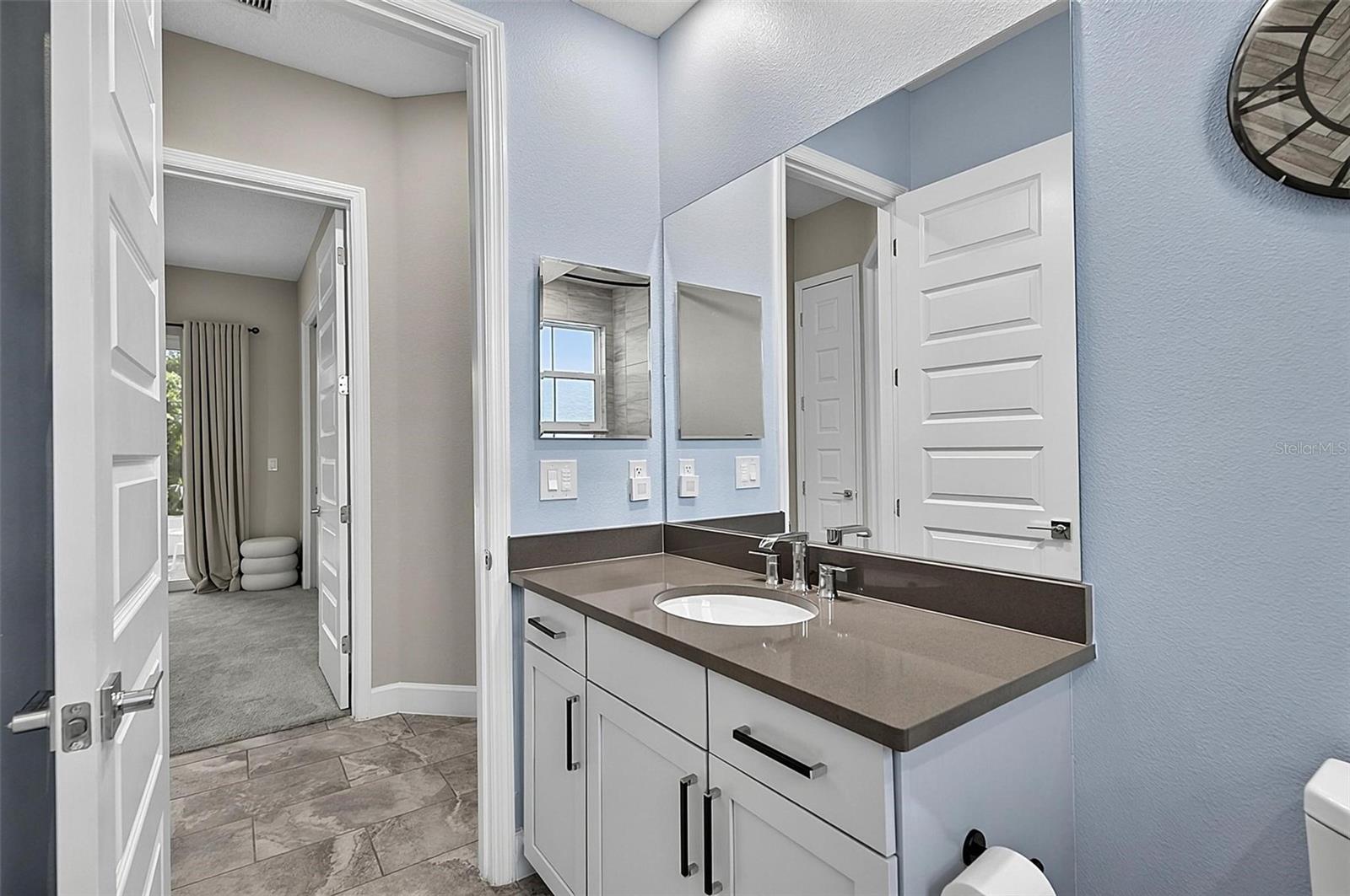 HIDDEN LAKES WATER OAKS PH II - Residential