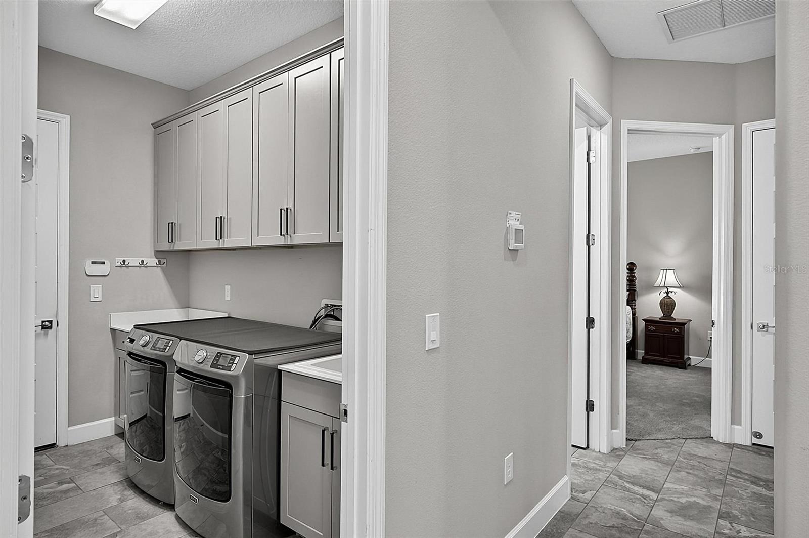 HIDDEN LAKES WATER OAKS PH II - Residential