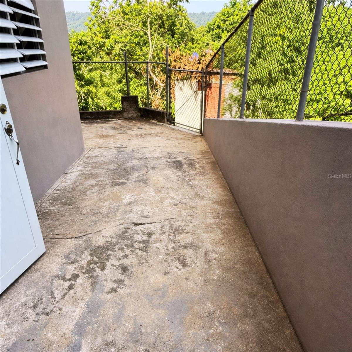 ARENAS WARD - Residential