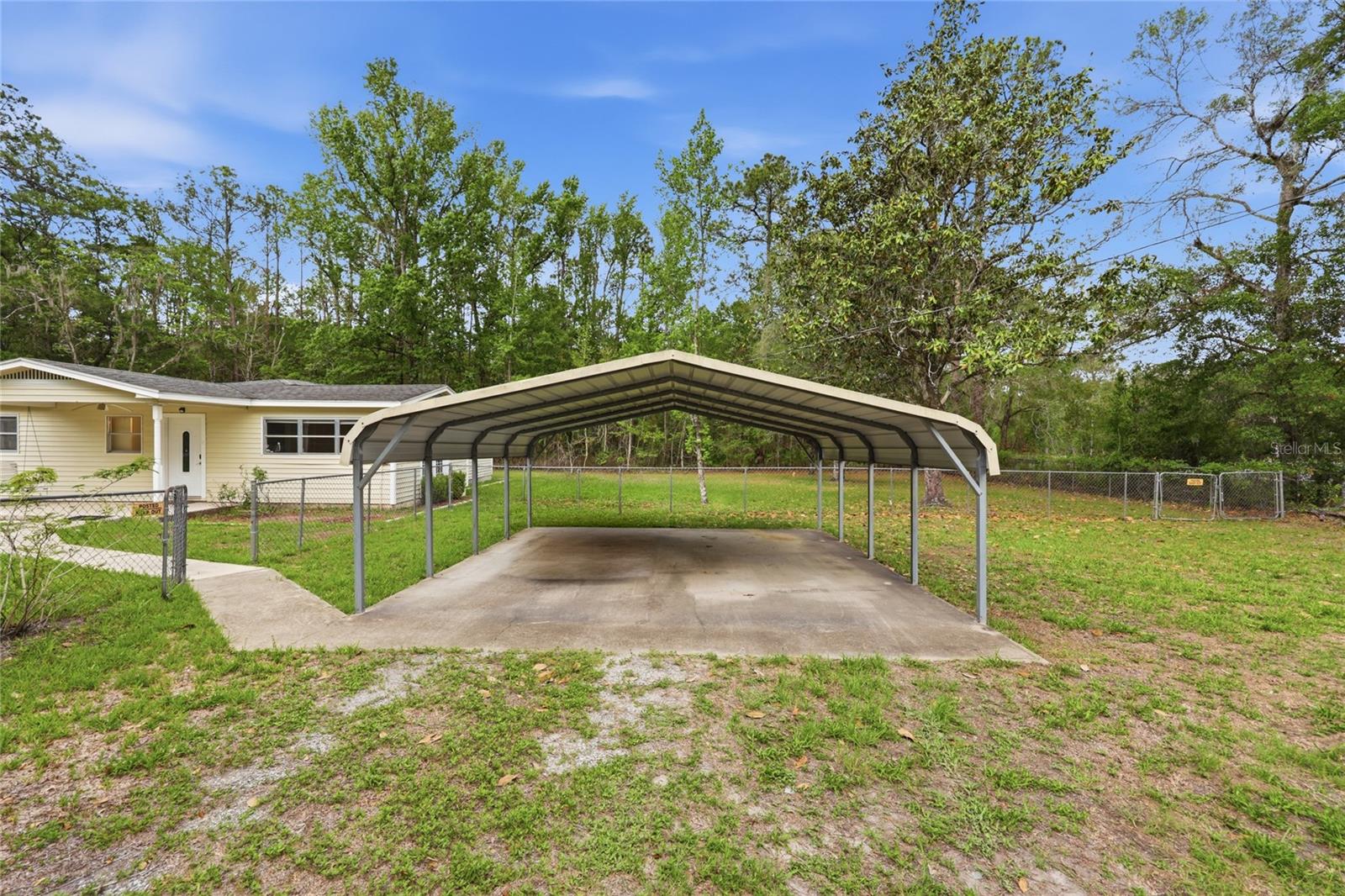 ORANGE HEIGHTS - Residential