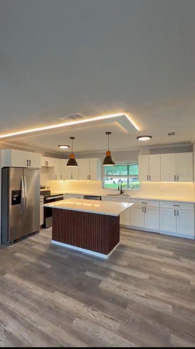 LEESBURG POINCIANA HEIGHTS - Residential