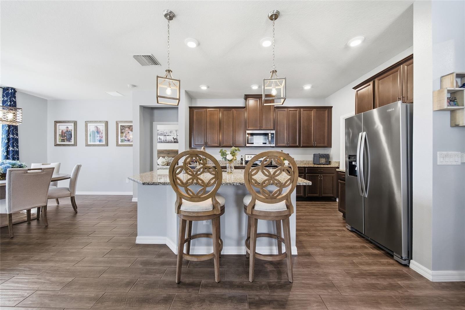 AVALON PARK WEST PRCL E PH 1 - Residential