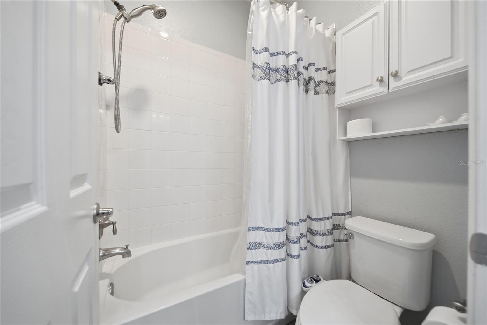 AVALON PARK WEST PRCL E PH 1 - Residential