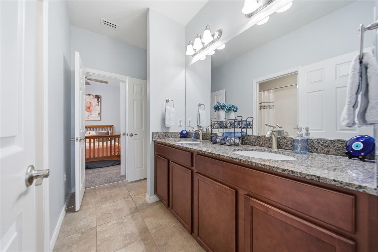AVALON PARK WEST PRCL E PH 1 - Residential