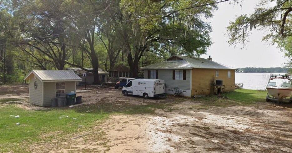 INTERLACHEN LAKES ESTATES - Residential
